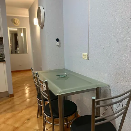 Tenerife Front & Sea View Апартаменты Лос Кристианос